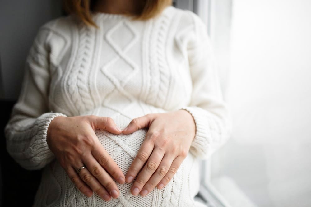 Pregnant mom