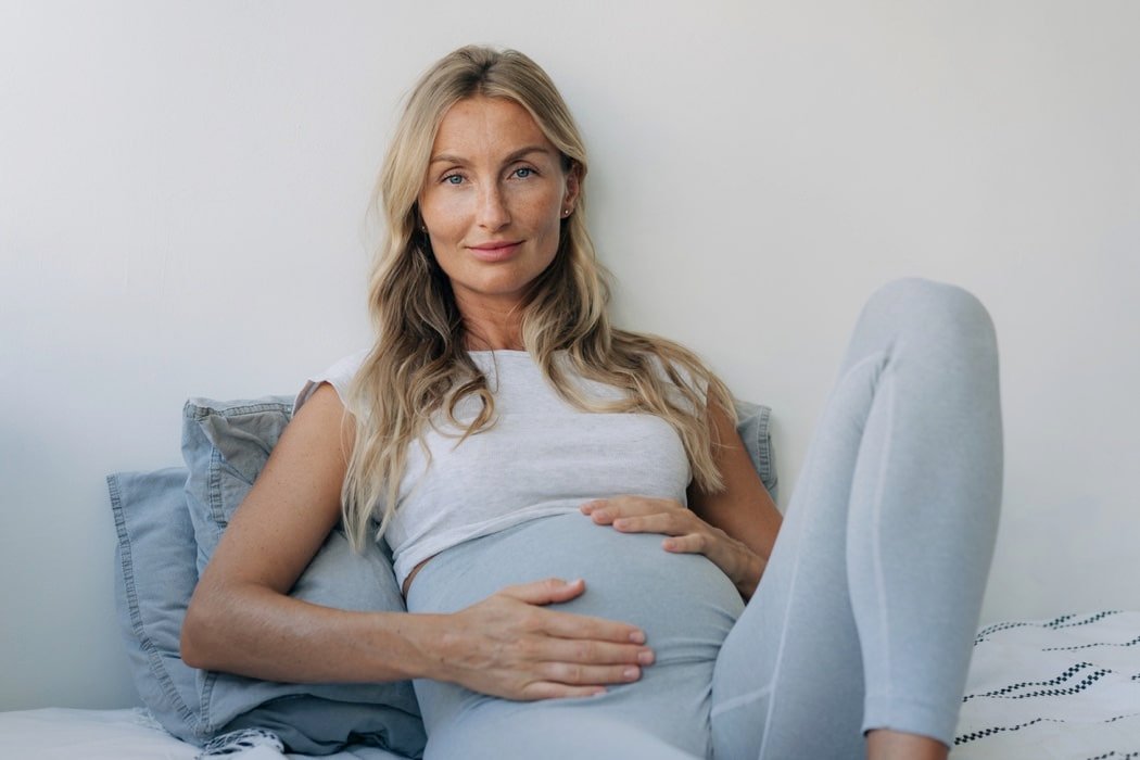 pregnant mom